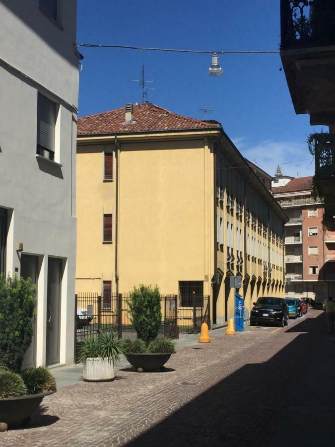 Apartment La Mansarda Alba  Exterior photo