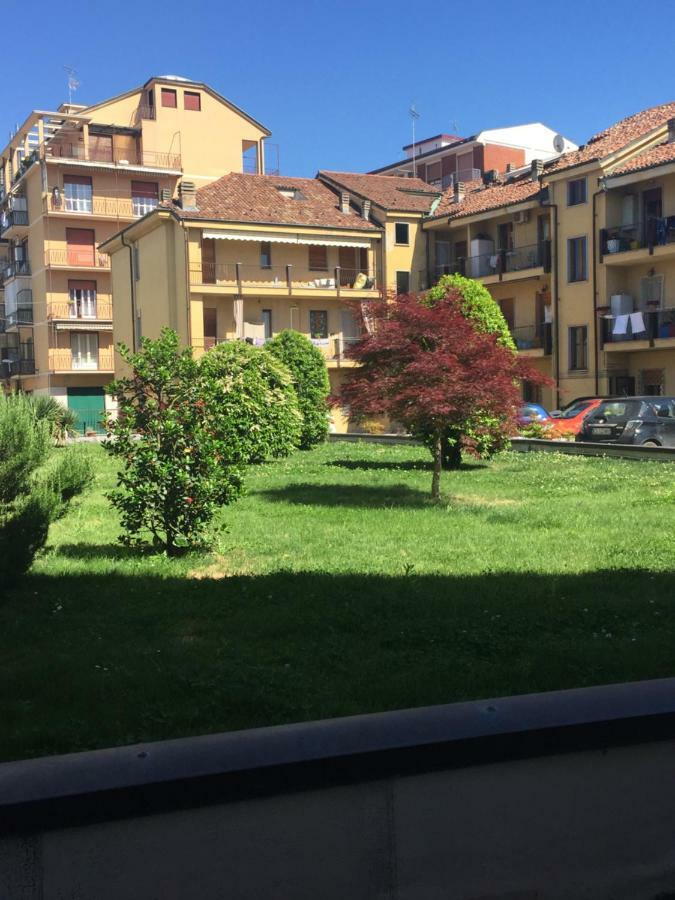 Apartment La Mansarda Alba  Exterior photo
